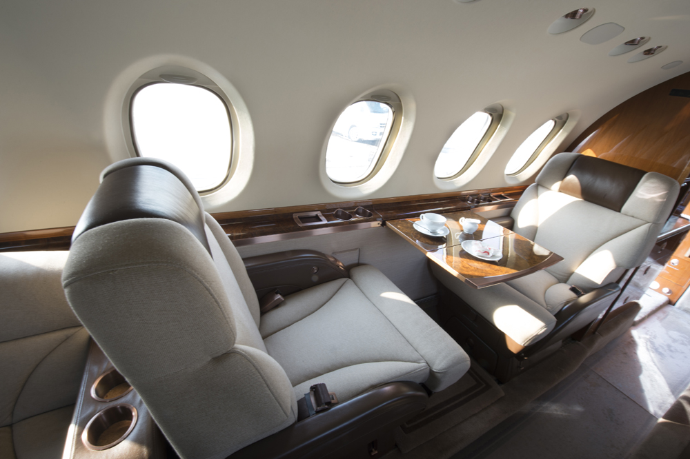 jet aziendale Beechcraft Hawker 900 XP